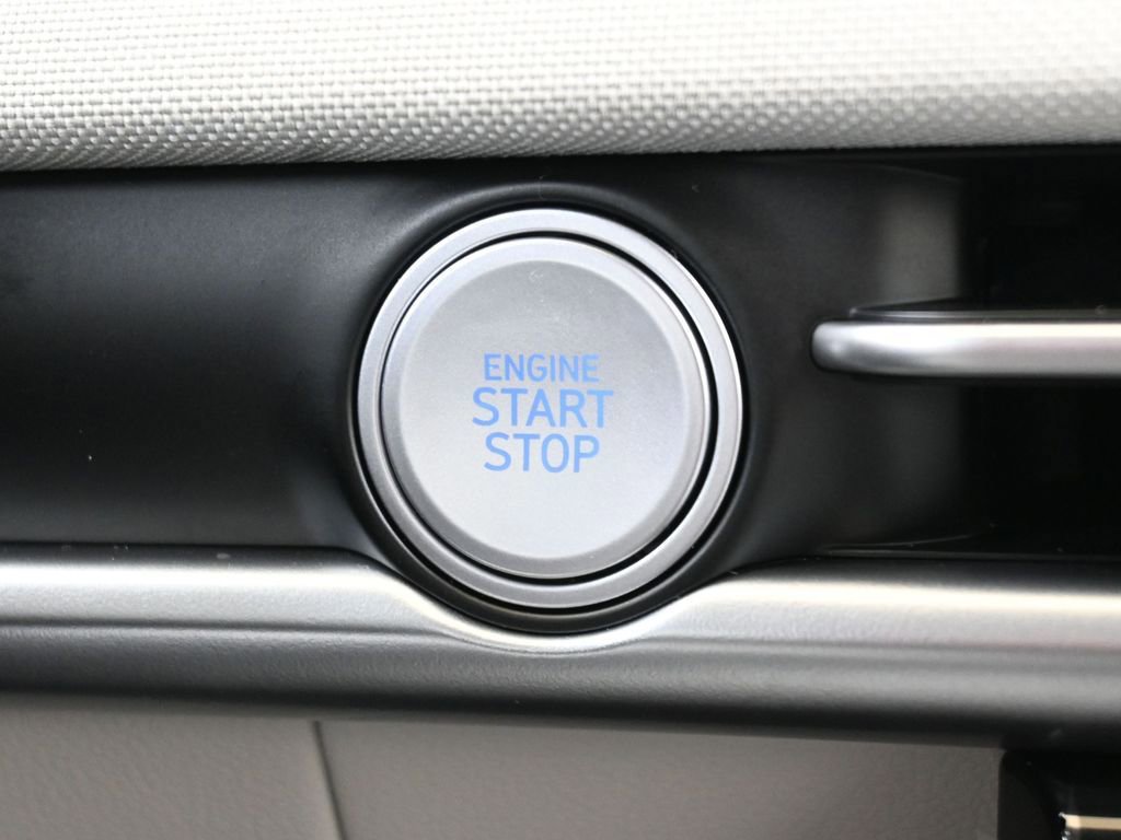 New 2026 Hyundai Tucson Limited image 32