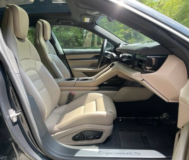 Used 2020 Porsche Taycan 4S AWD/4WD image 20