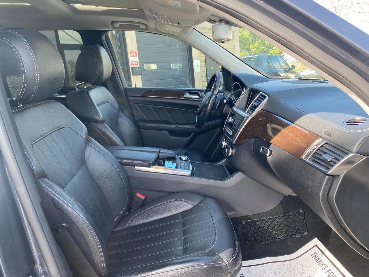 Used 2015 Mercedes-Benz GL 450 4MATIC image 33