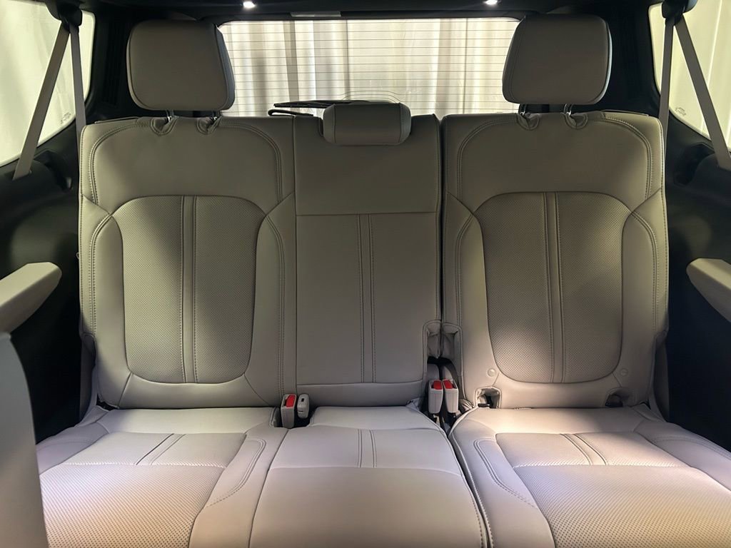 New 2026 Jeep Grand Wagoneer L 4WD image 21