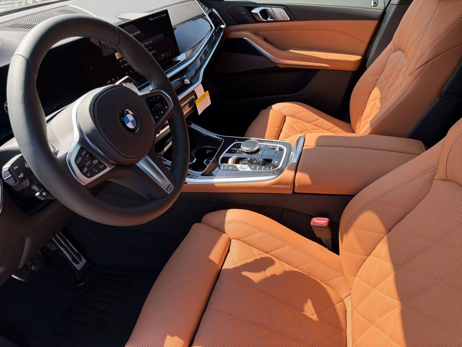 New 2027 BMW X7 xDrive40i w/ M Sport Package AWD/4WD image 4