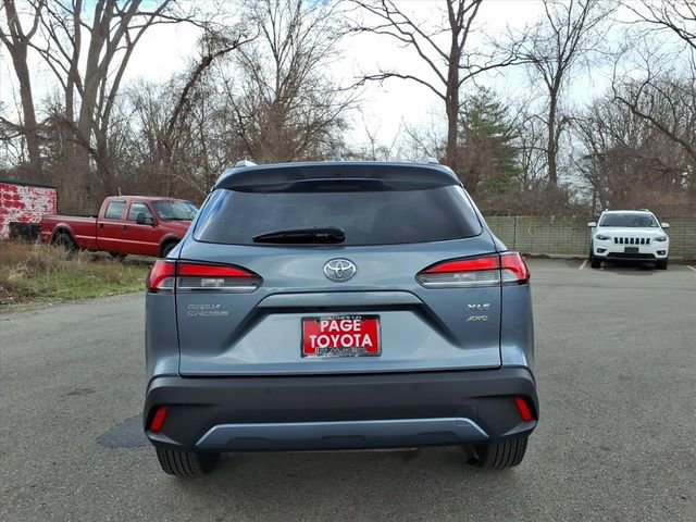 Certified 2023 Toyota Corolla Cross XLE w/ Convenience Package image 7