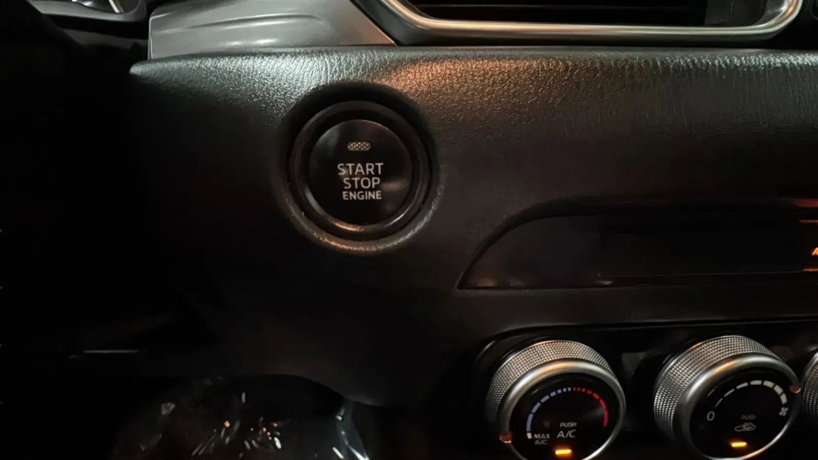 Used 2019 MAZDA CX-5 Sport FWD image 19