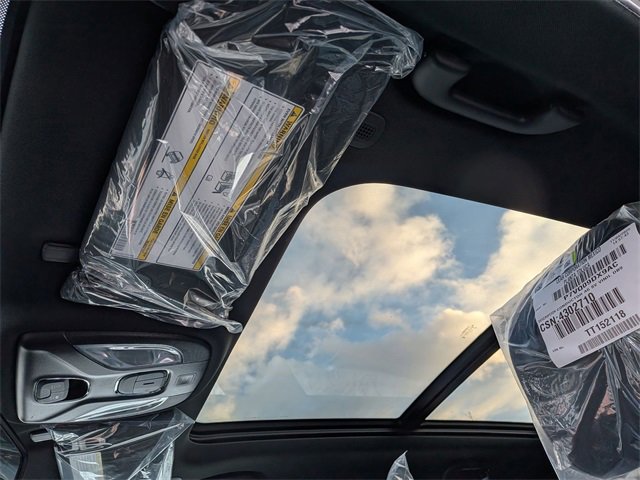 New 2026 Jeep Compass Limited w/ Sun, Sound & Navigation Group image 10