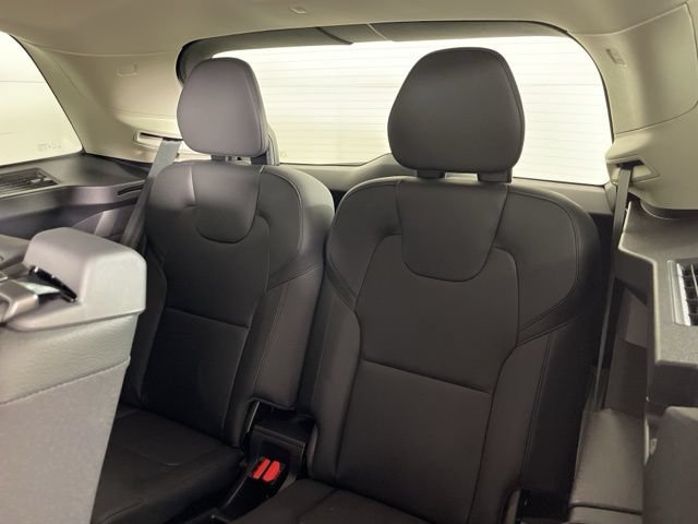 Certified 2025 Volvo XC90 T8 Plus w/ Protection Package Premier AWD/4WD image 41
