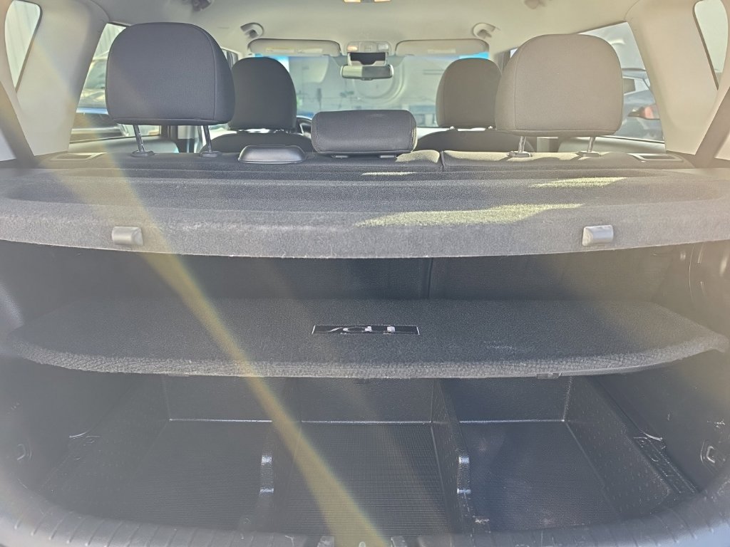 Used 2015 Kia Soul ! FWD image 19