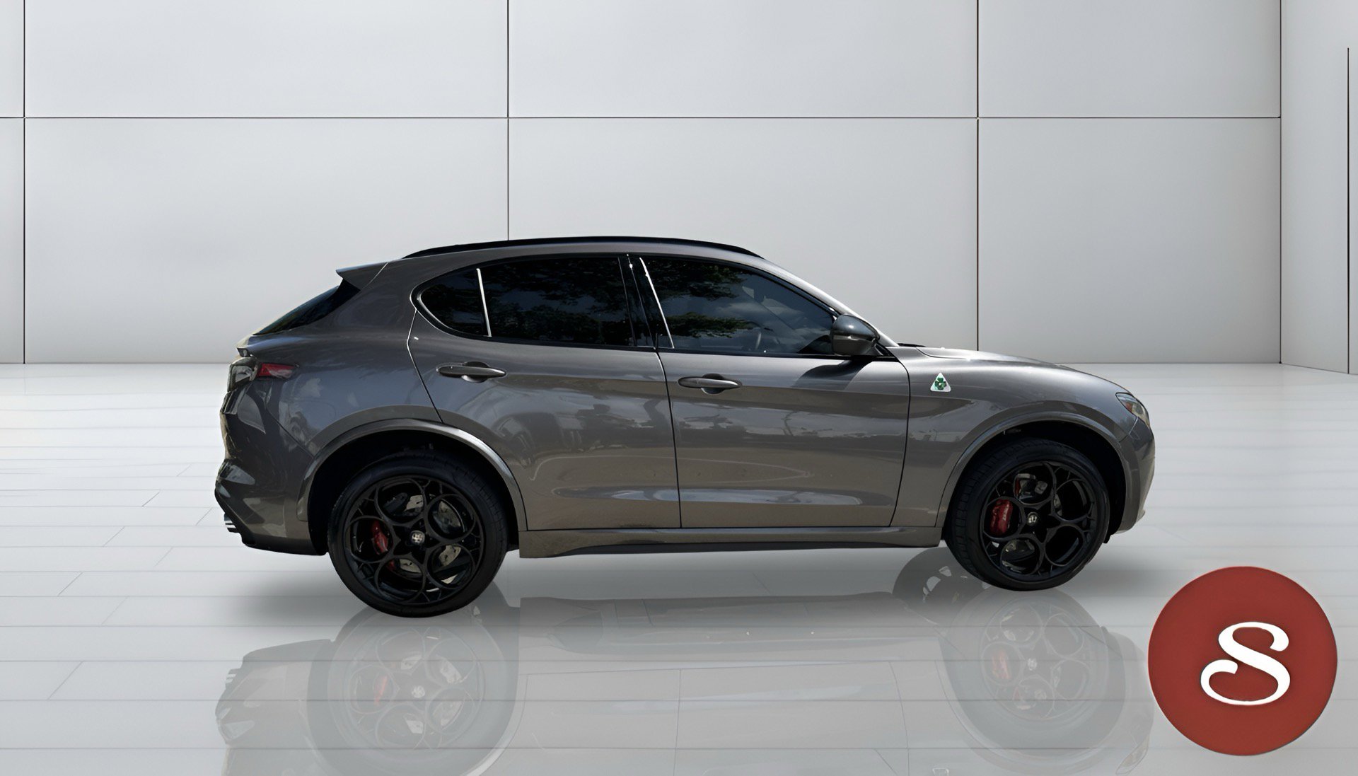 Used 2024 Alfa Romeo Stelvio Quadrifoglio w/ Active Assist Plus Package image 10