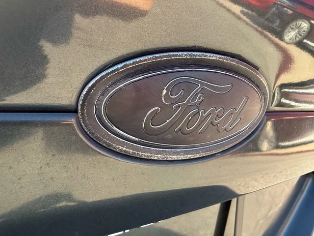 Used 2015 Ford Fusion SE w/ Equipment Group 202A image 7