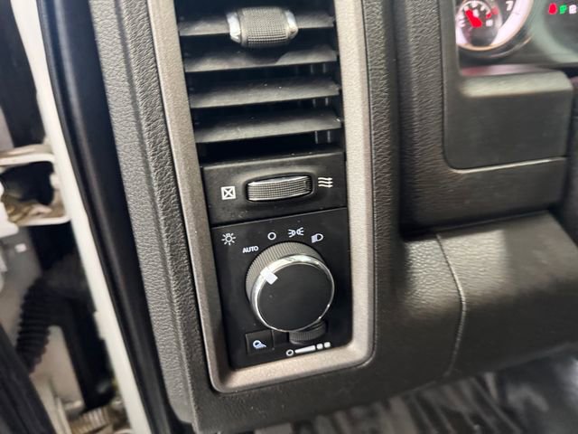 Used 2022 RAM 1500 Tradesman w/ Trailer Tow Group AWD/4WD image 3
