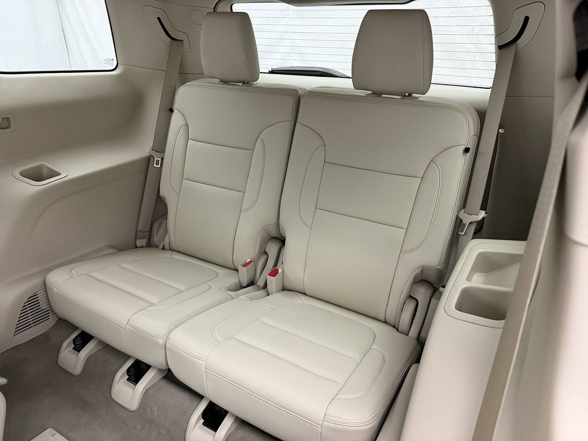 Used 2021 GMC Acadia Denali w/ Denali Technology Package image 41