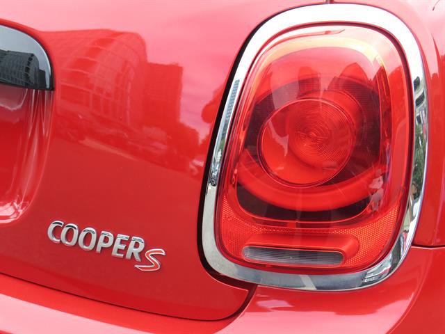 Used 2015 MINI Cooper S FWD image 27