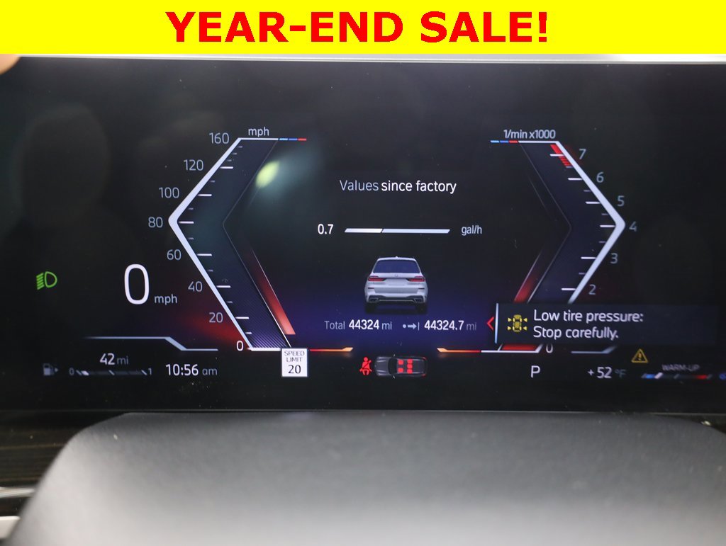 Used 2023 BMW X7 xDrive40i w/ Executive Package image 15