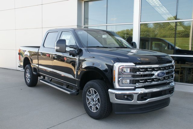 New 2026 Ford F250 Lariat image 2