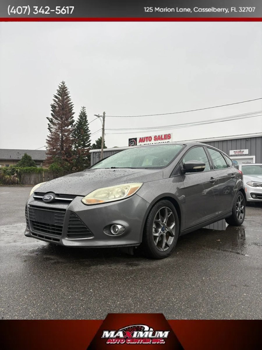 Used 2014 Ford Focus SE w/ Equipment Group 201A FWD image 2