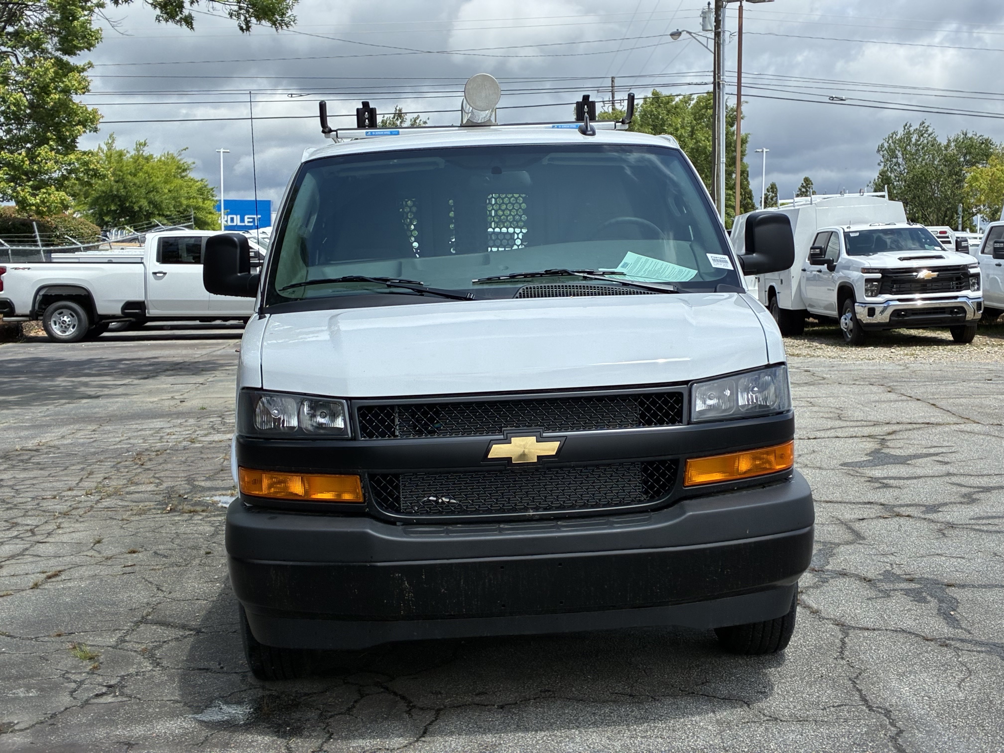 New 2025 Chevrolet Express 2500 Extended w/ Driver Convenience Package RWD image 5