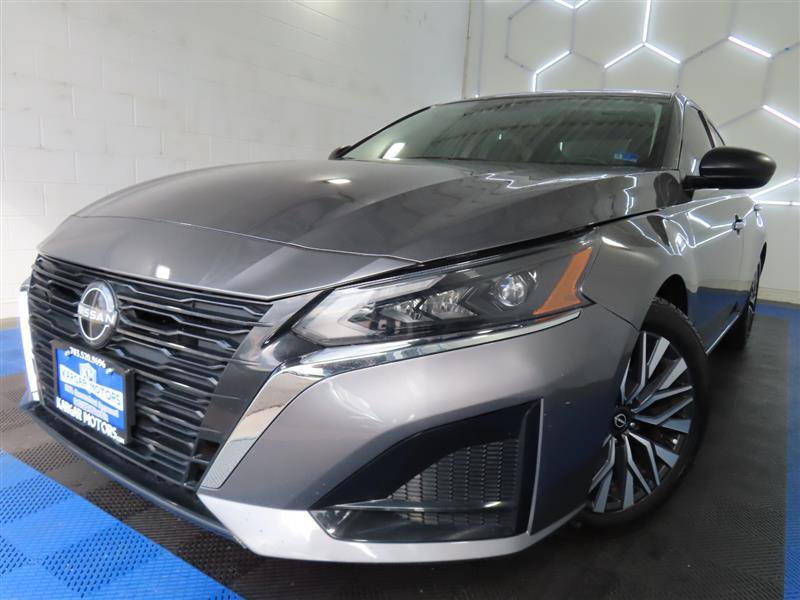 Used 2024 Nissan Altima 2.5 SV
