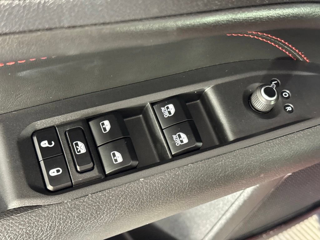 Certified 2025 Jeep Compass Trailhawk AWD/4WD image 26
