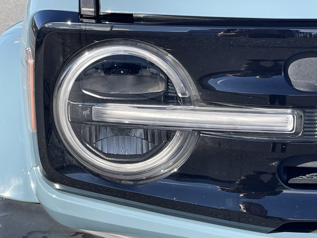 Used 2022 Ford Bronco Outer Banks image 18