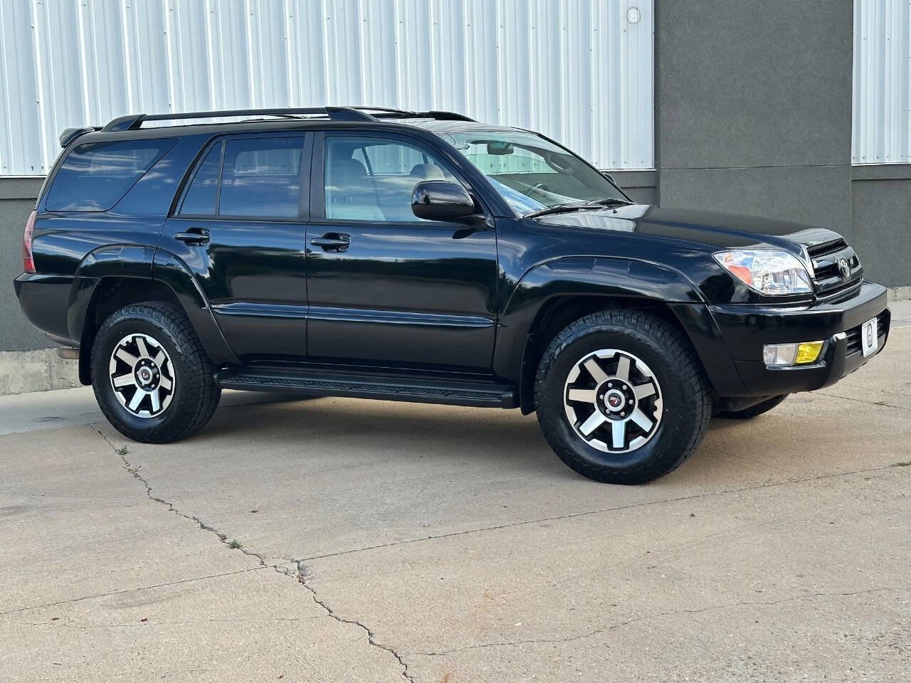 Used 2003 Toyota 4Runner SR5 image 20