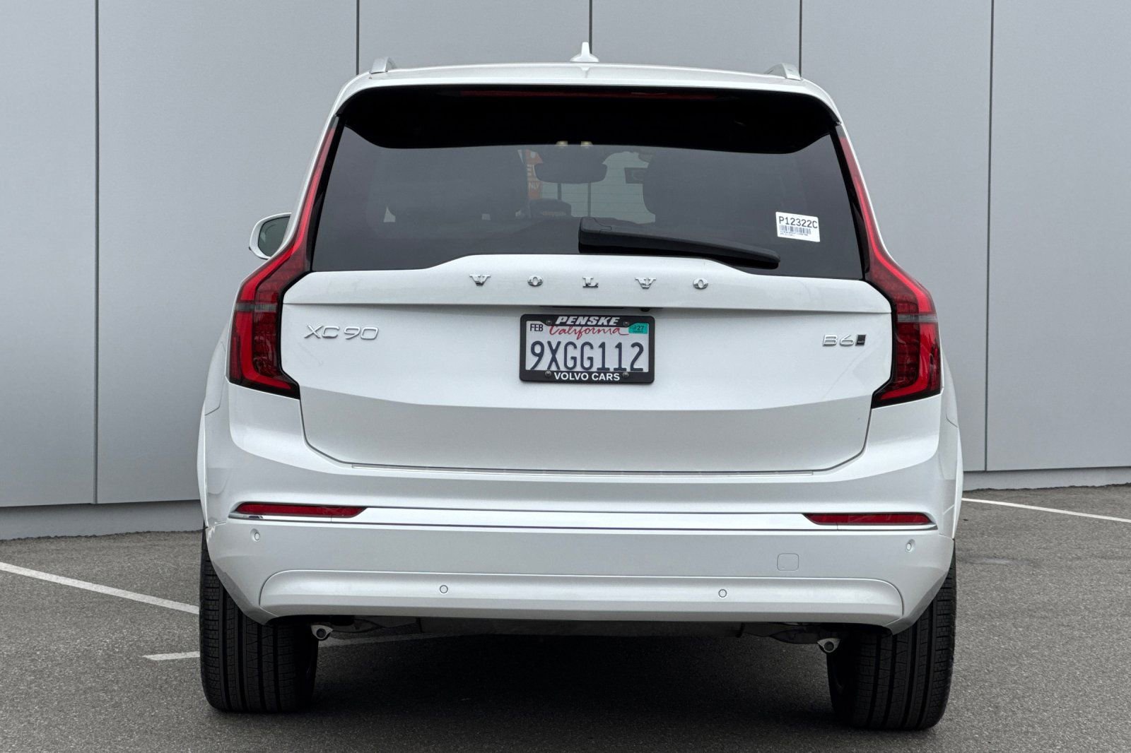 Certified 2026 Volvo XC90 B6 Plus w/ Protection Package Premier AWD/4WD image 4