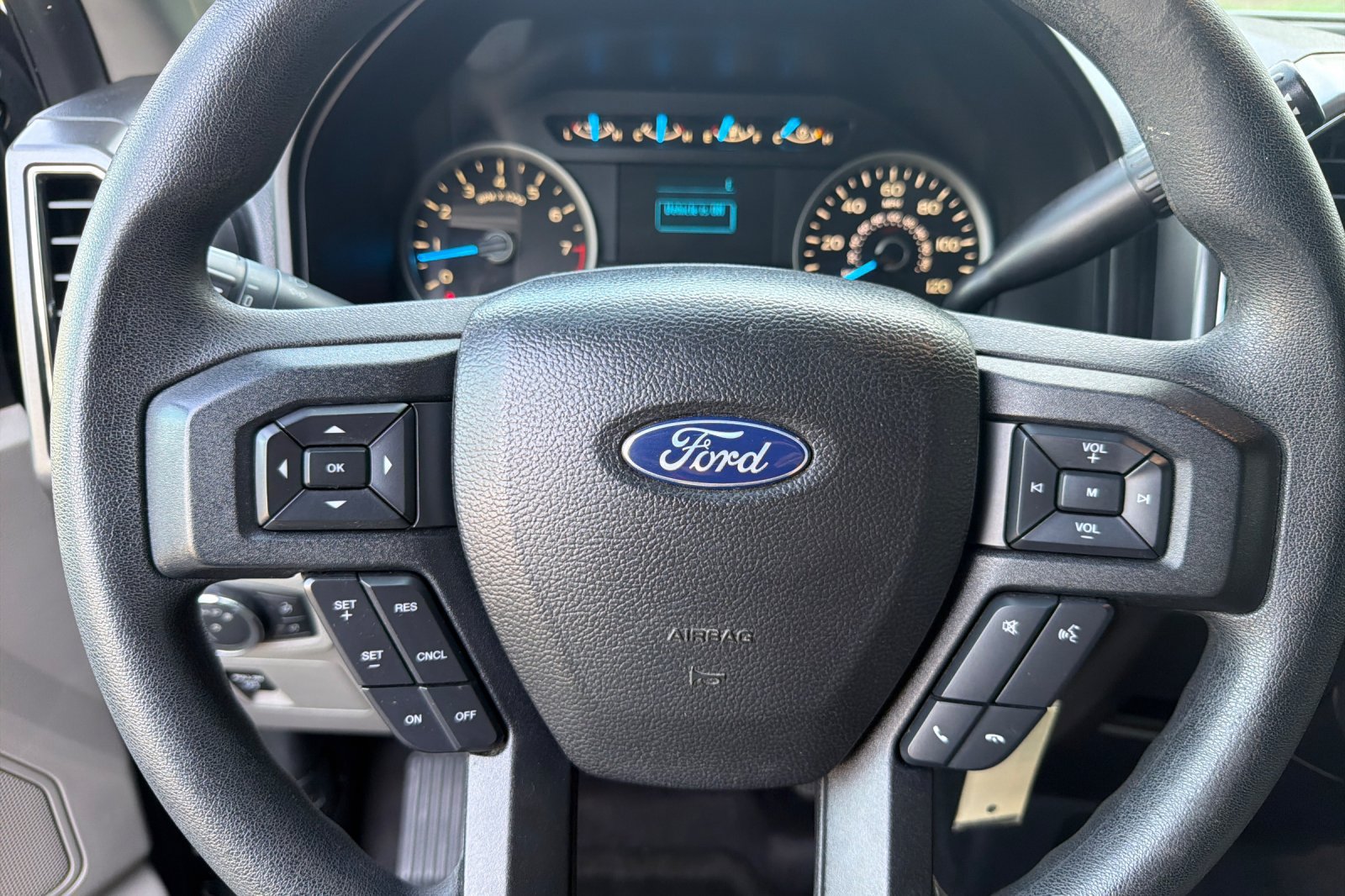 Used 2017 Ford F150 XLT RWD image 17