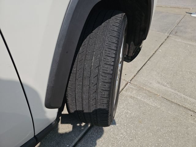 Certified 2022 Toyota RAV4 XLE Premium FWD image 36