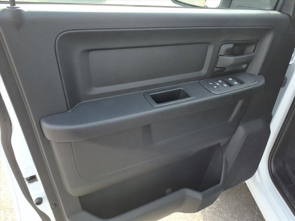 New 2026 RAM 2500 Tradesman w/ Chrome Appearance Group image 9