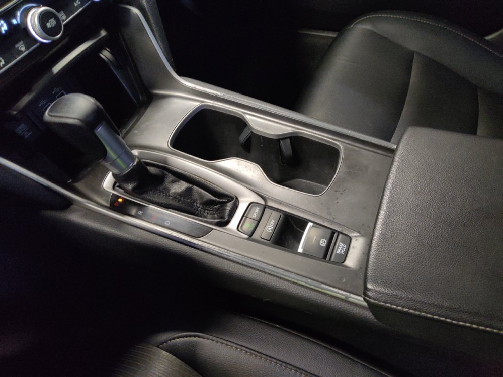 Used 2021 Honda Accord Sport image 26