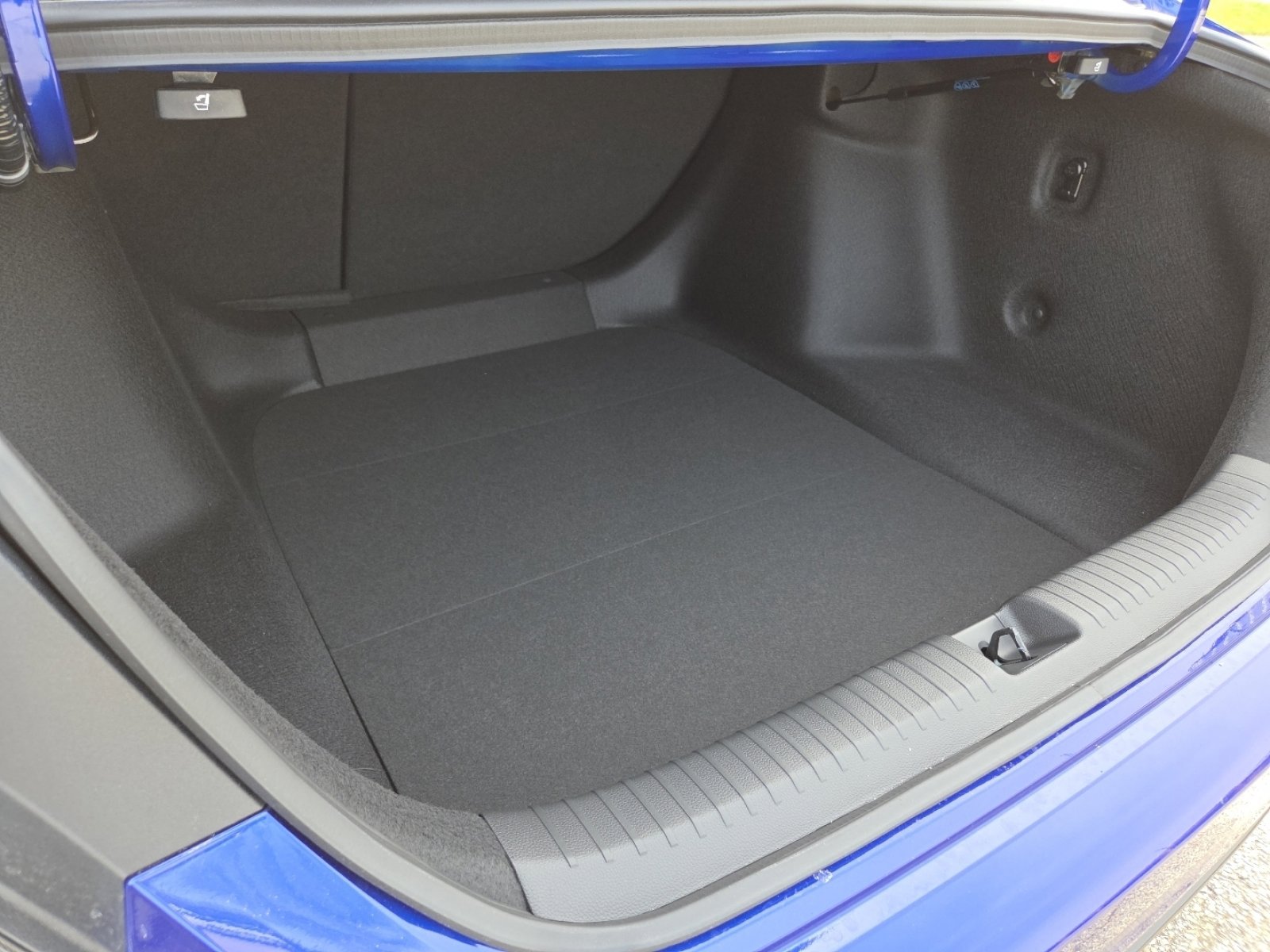 New 2026 Honda Accord Sport image 21