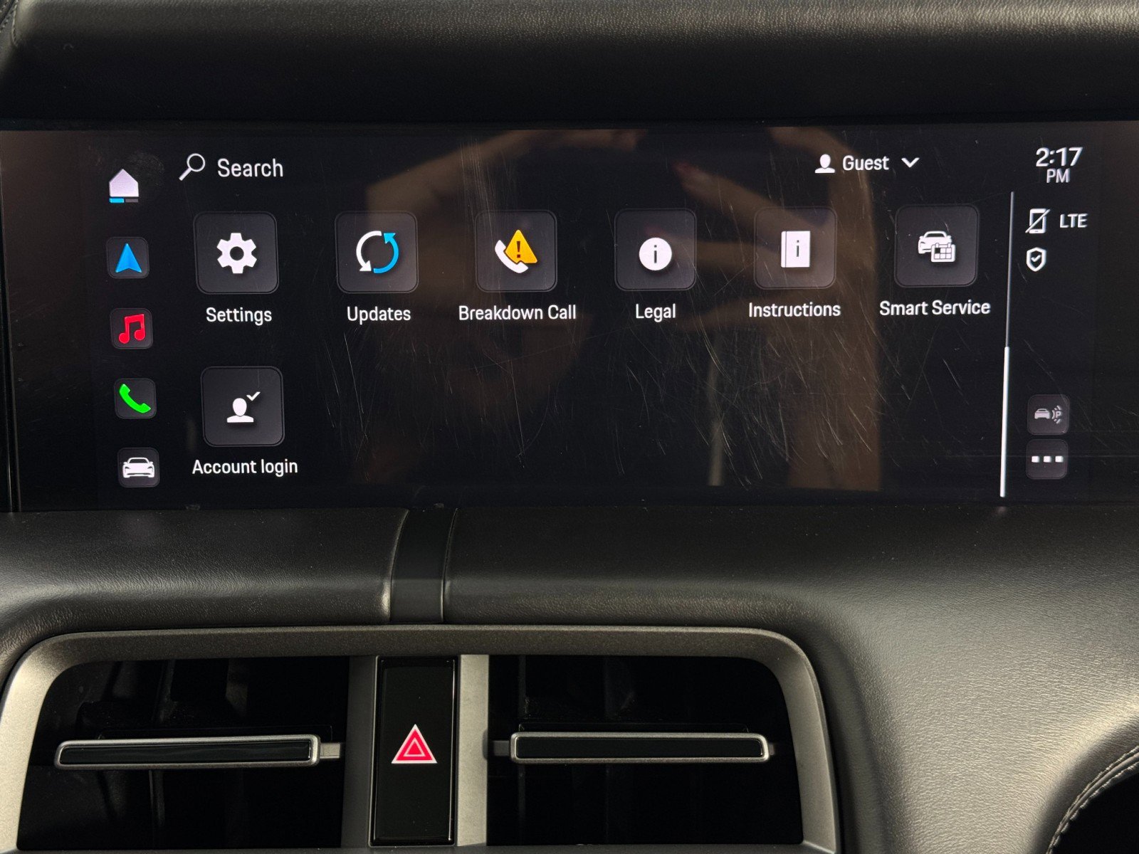 Used 2022 Porsche Taycan 4 Cross Turismo AWD/4WD image 28