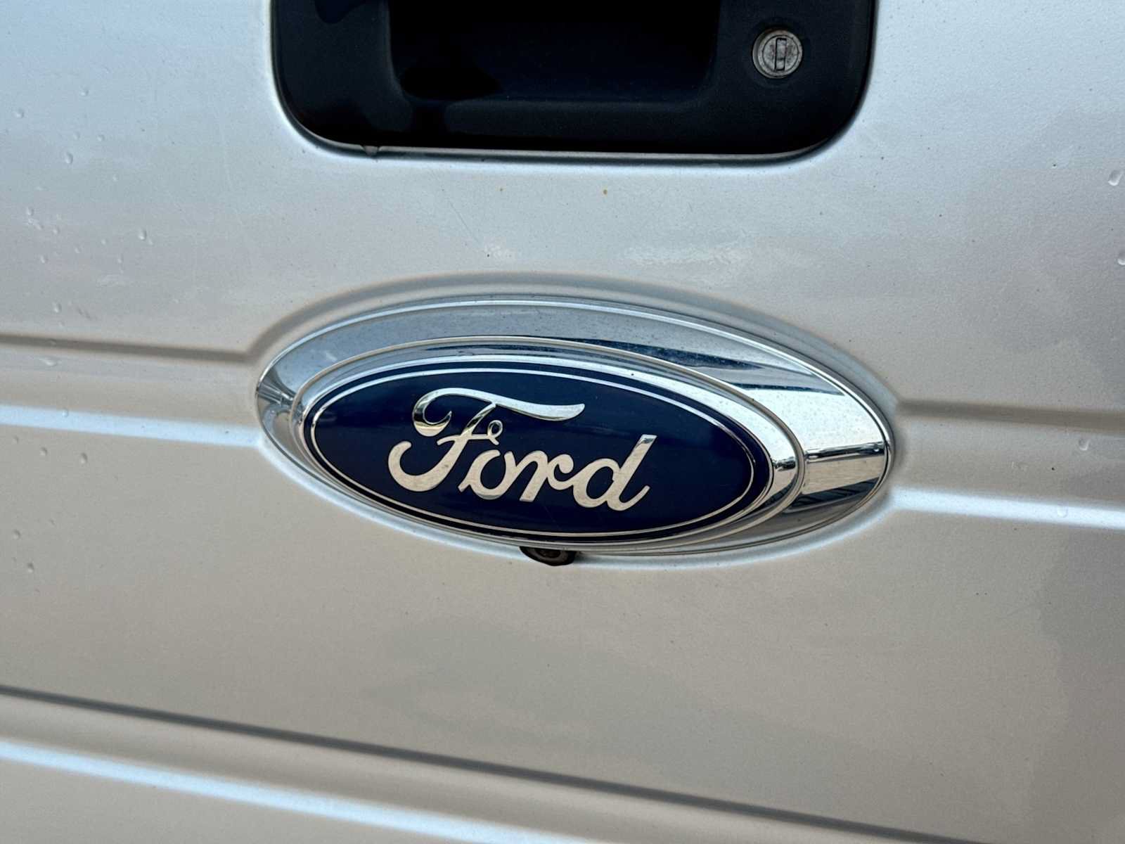 Used 2012 Ford F150 XLT w/ XLT Chrome Pkg AWD/4WD image 10