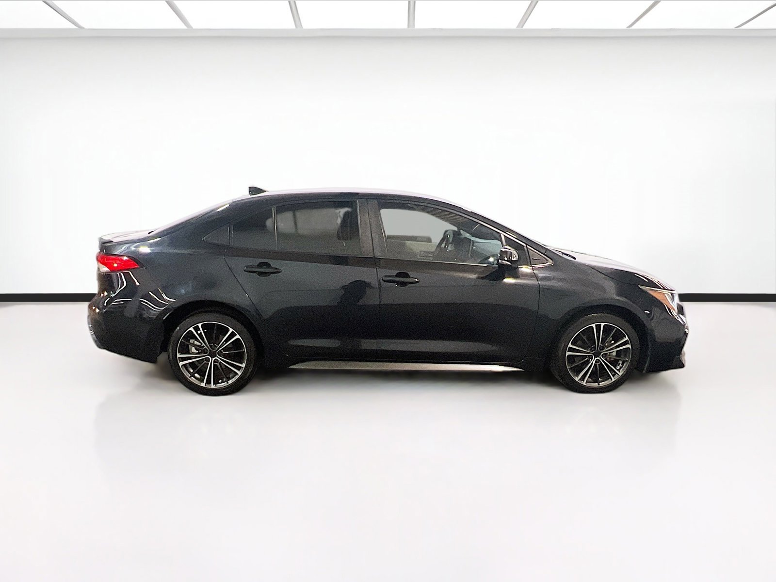 Used 2020 Toyota Corolla SE image 22