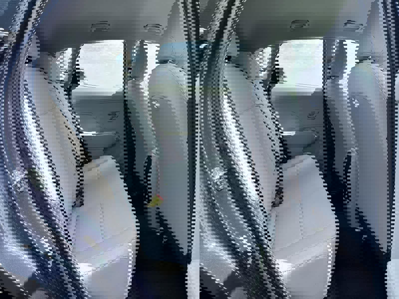 Certified 2025 Hyundai Kona SE image 27
