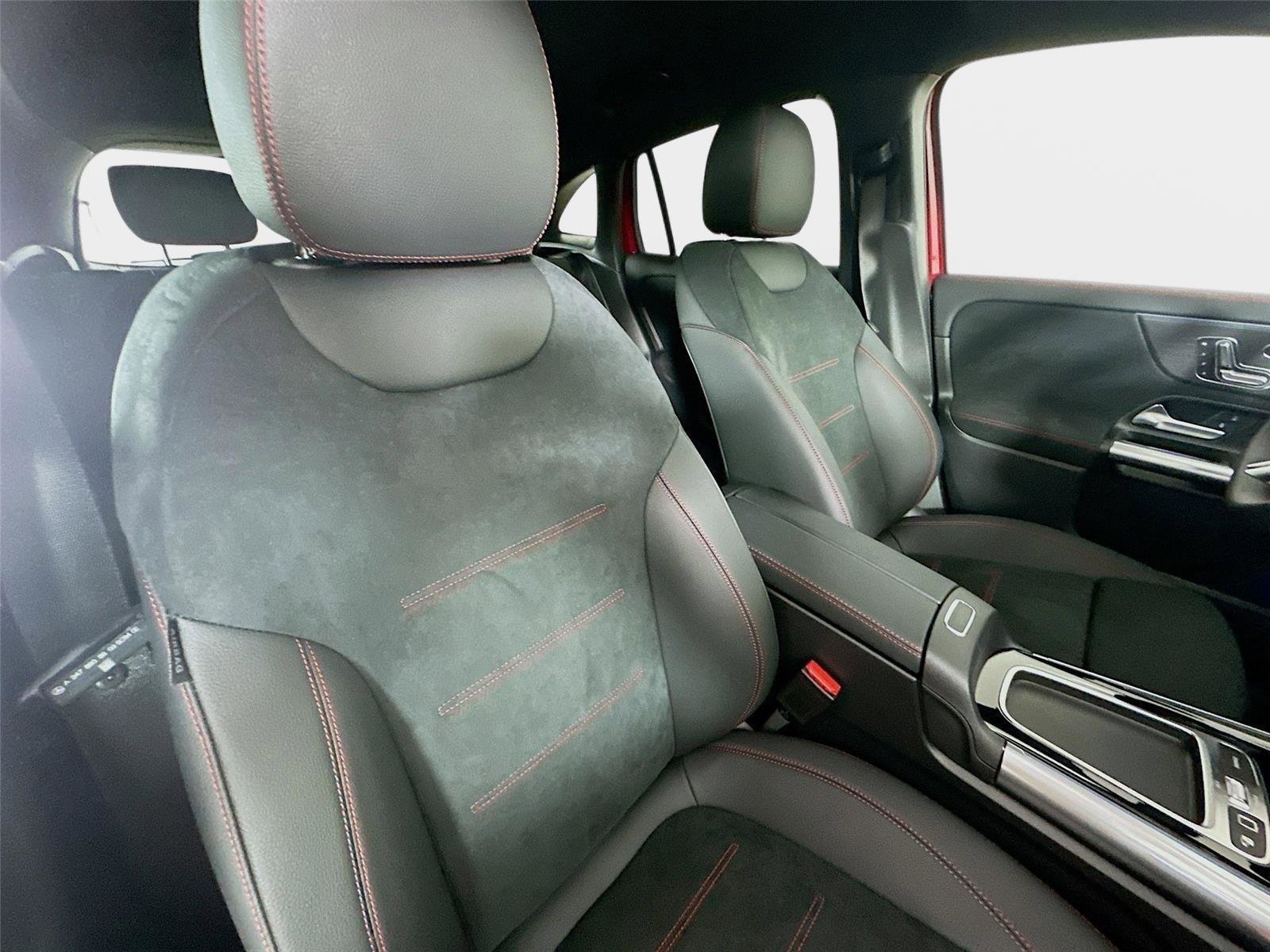 Certified 2026 Mercedes-Benz GLA 250 4MATIC image 37