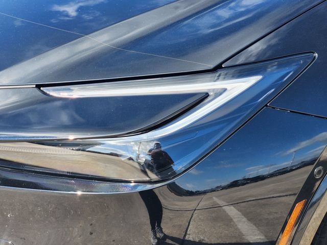 Used 2024 Toyota Prius Limited w/ Limited Premium Package FWD image 9