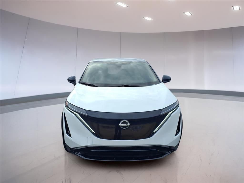 Used 2025 Nissan Ariya FWD image 8