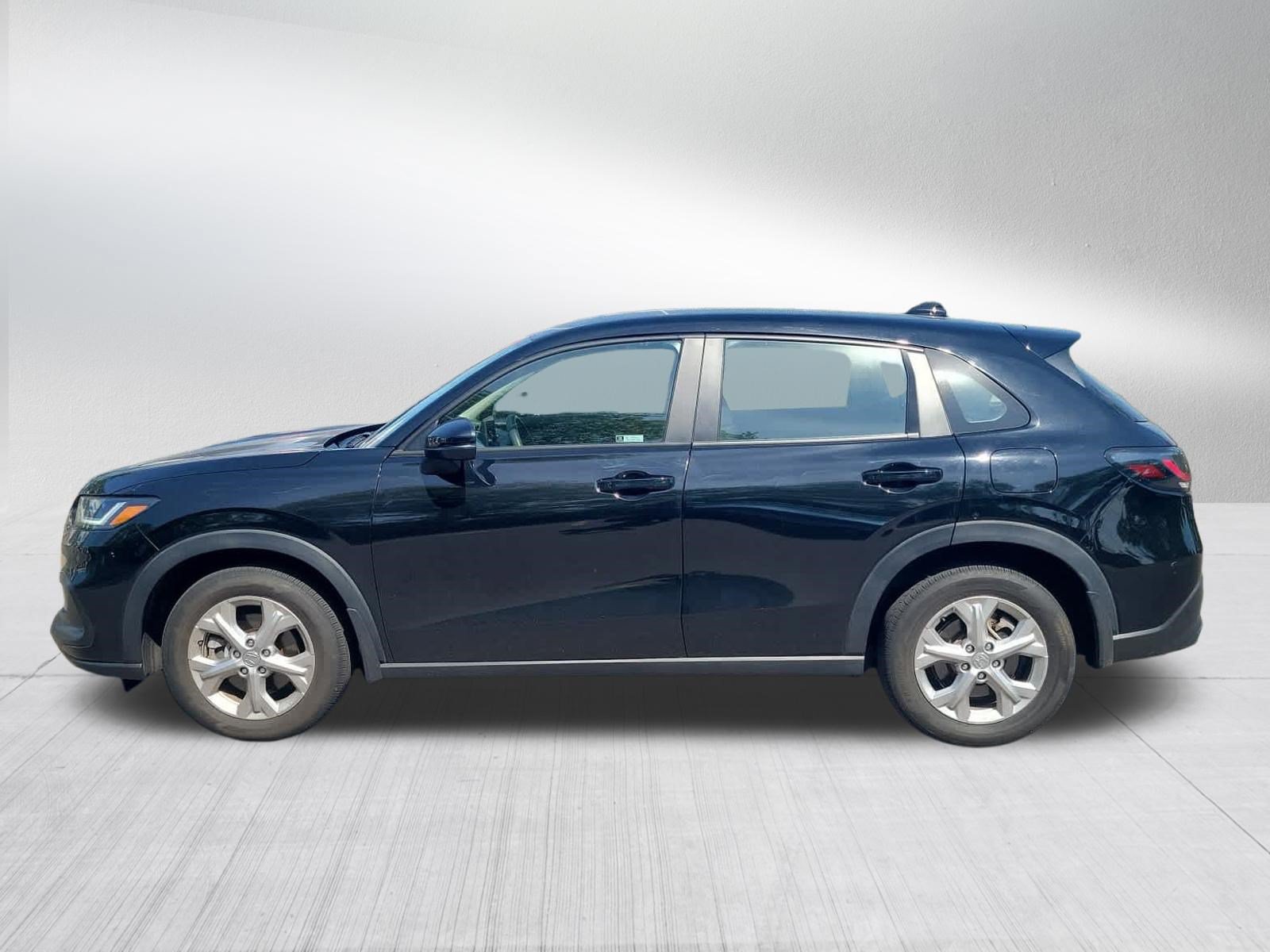 Certified 2024 Honda HR-V LX image 8