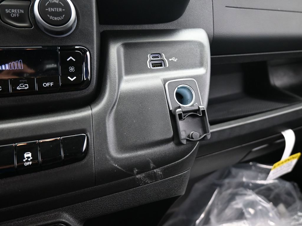 Used 2025 RAM ProMaster 2500 image 23