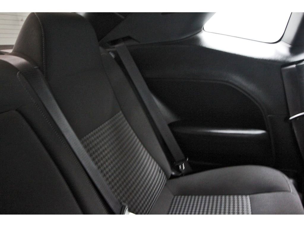 Used 2022 Dodge Challenger R/T image 10