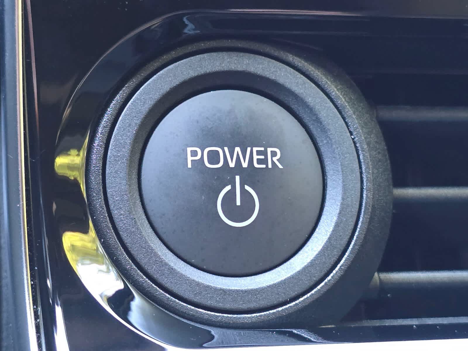 Certified 2023 Subaru Solterra AWD image 18