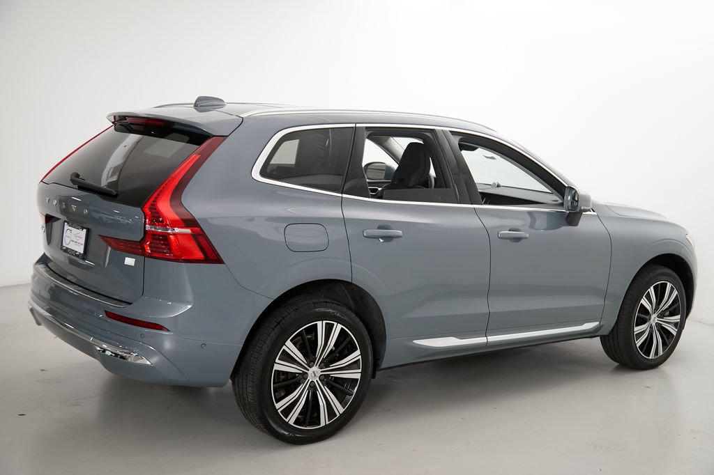 Certified 2023 Volvo XC60 T8 Ultimate w/ Climate Package AWD/4WD image 9