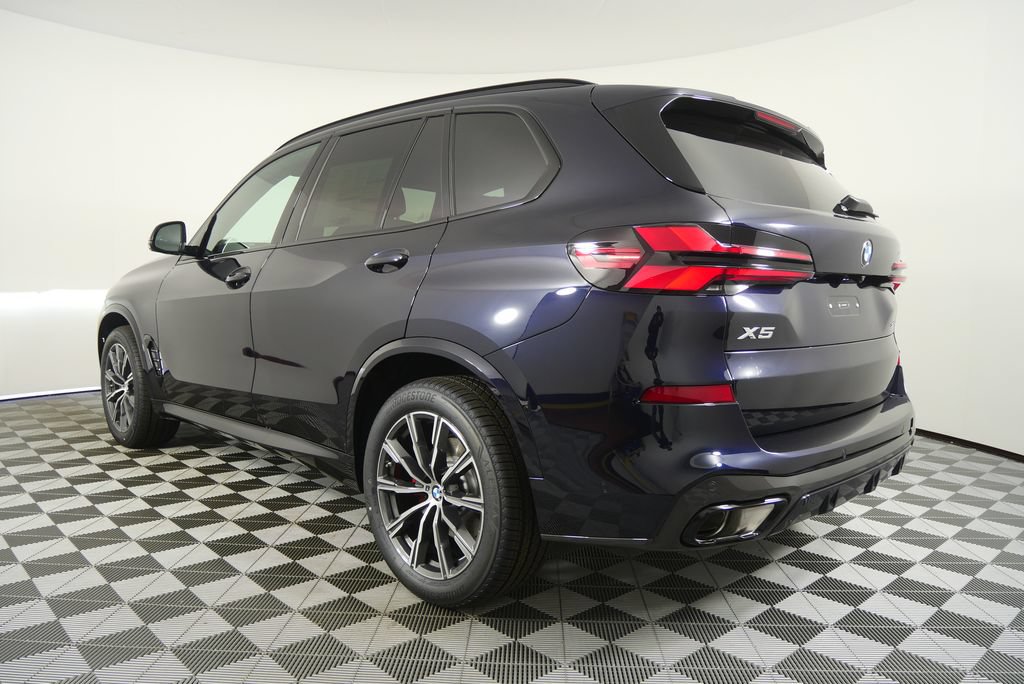 Used 2026 BMW X5 sDrive40i w/ Executive Package RWD image 4