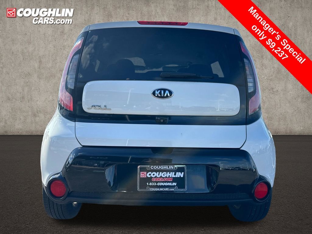Used 2016 Kia Soul + image 5