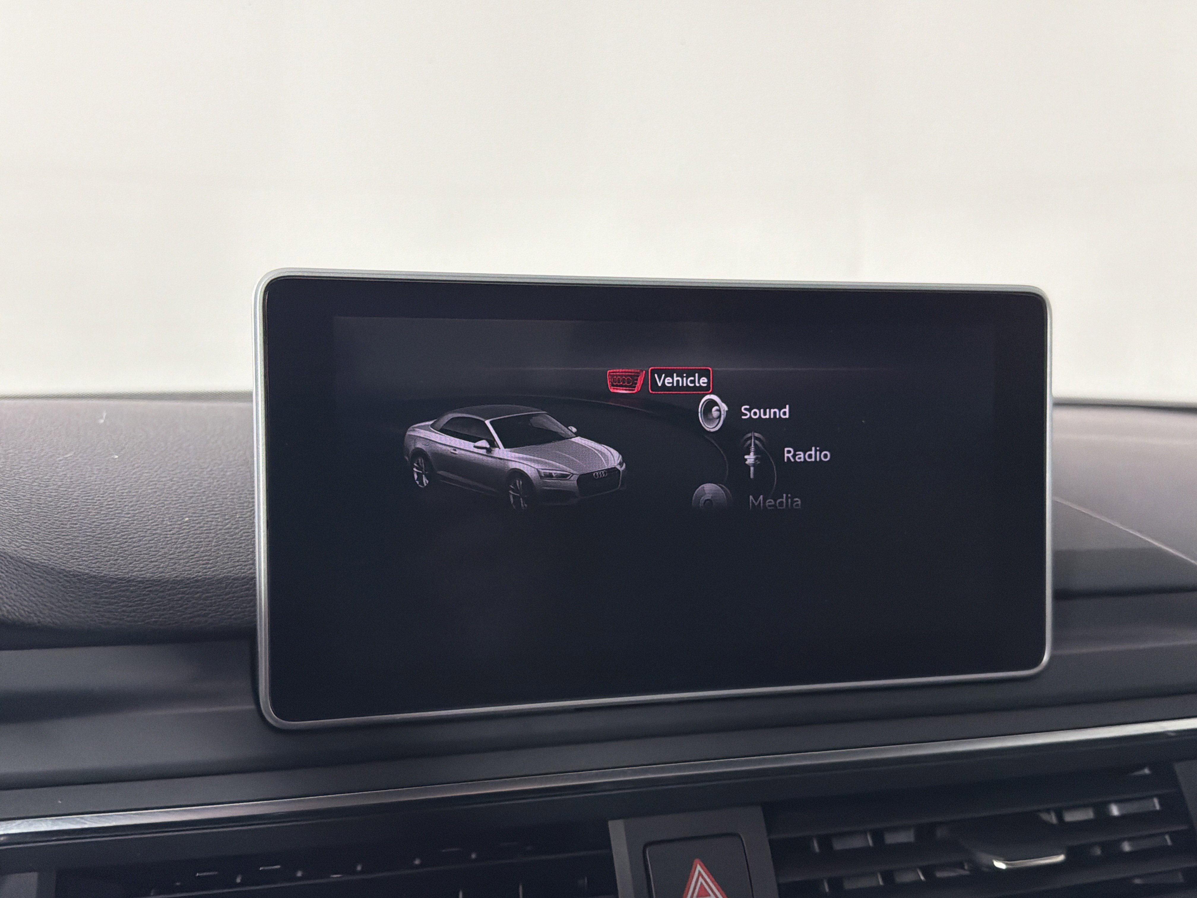 Used 2018 Audi A5 2.0T Premium Plus w/ Premium Plus image 18