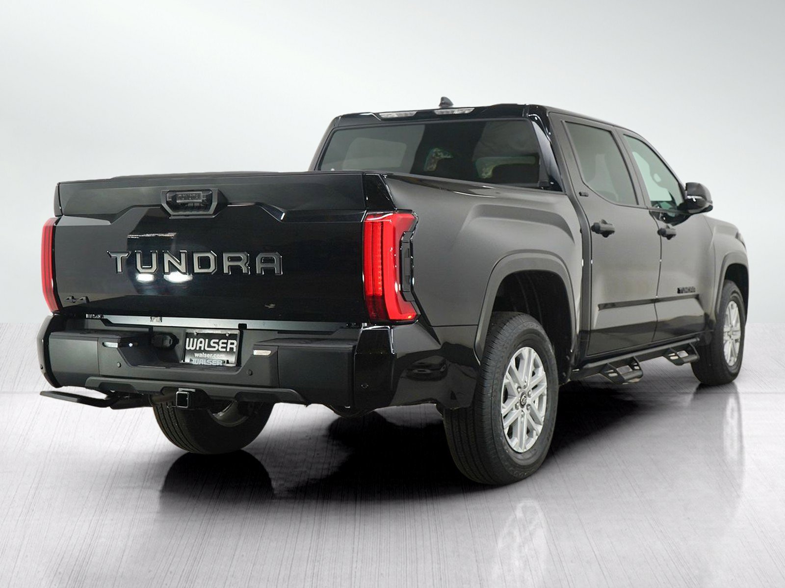 Used 2026 Toyota Tundra SR5 w/ SR5 Convenience Package AWD/4WD image 7