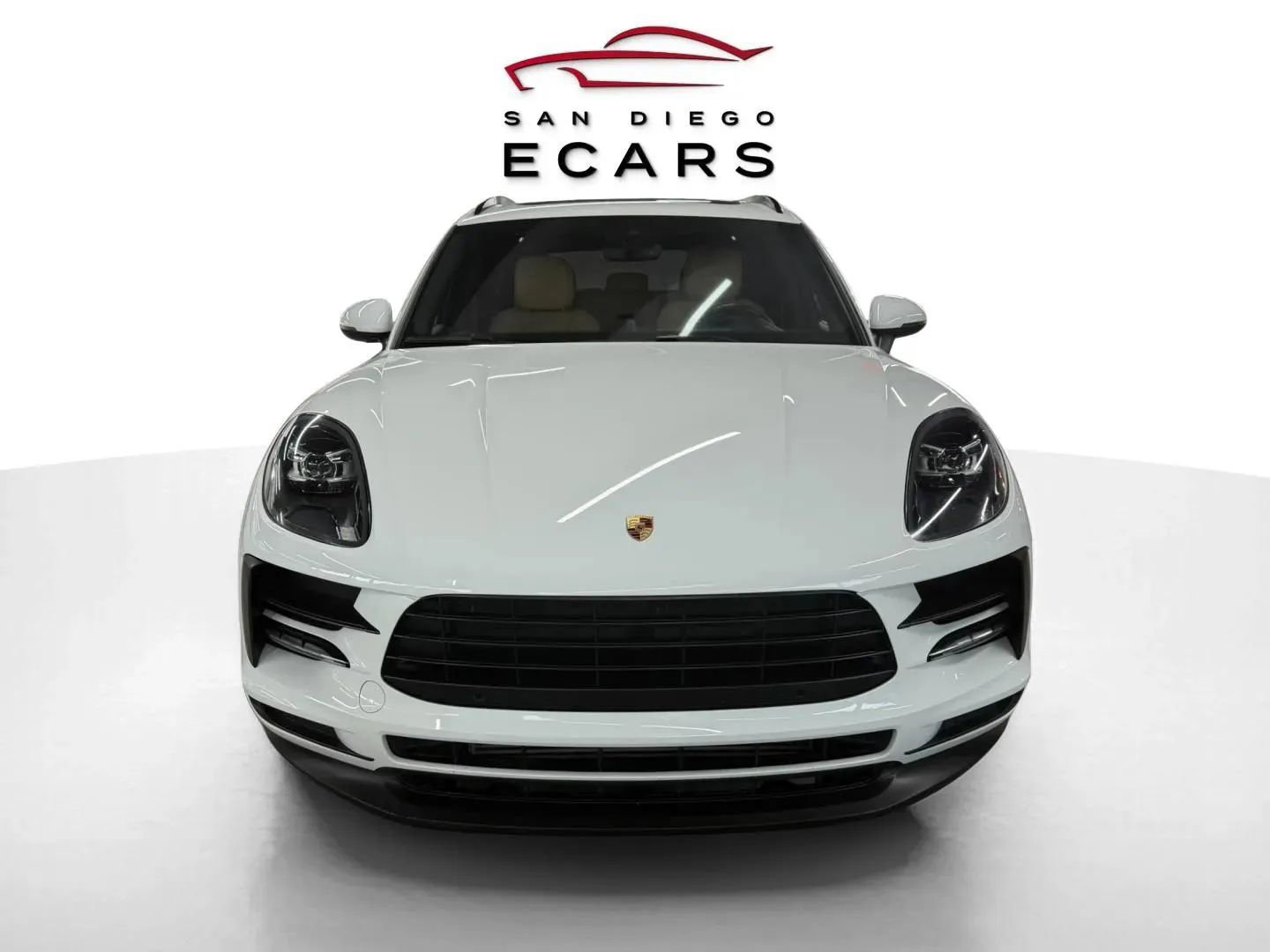 Used 2020 Porsche Macan Sport Edition image 2