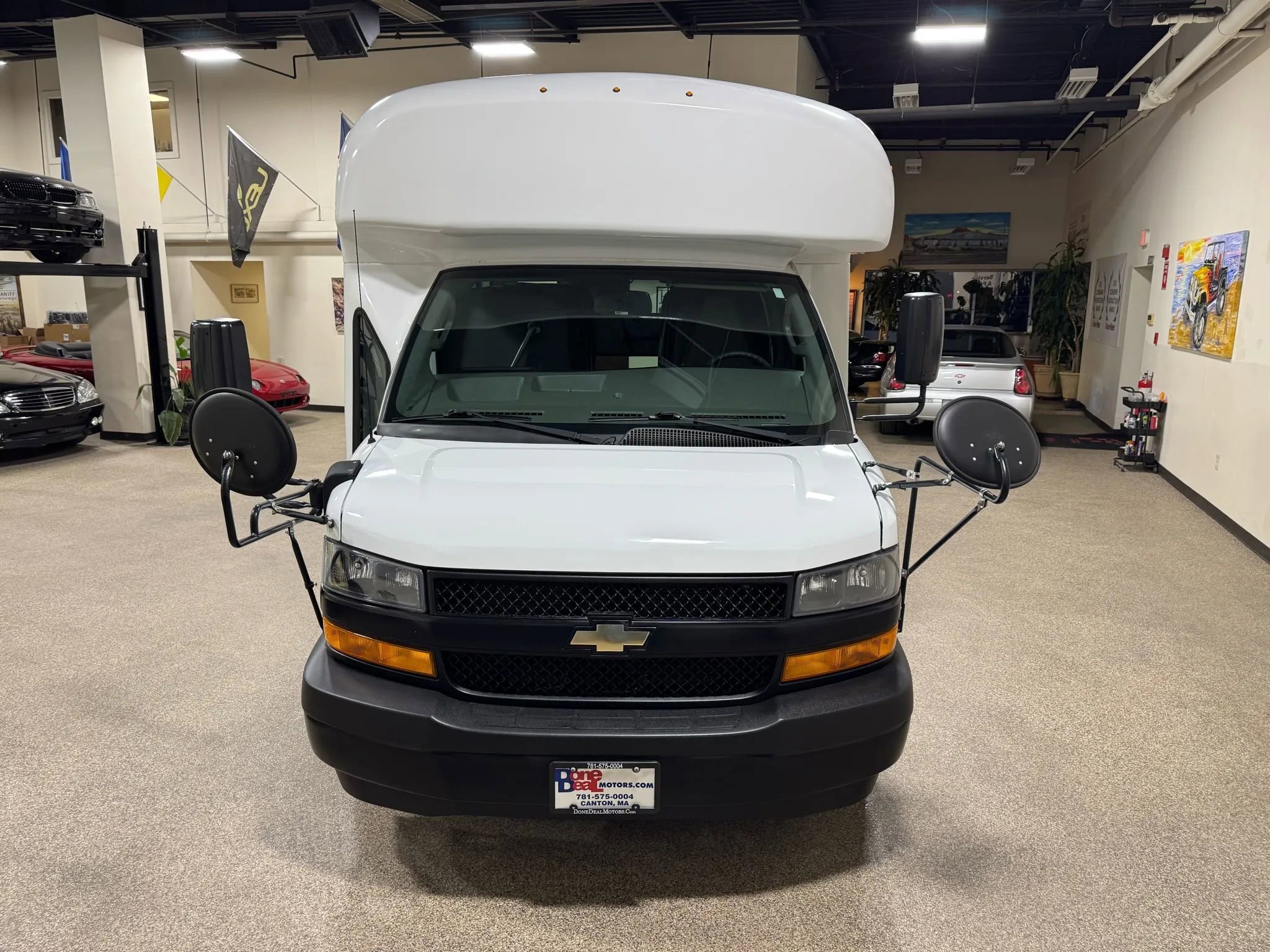 Used 2019 Chevrolet Express 3500 w/ School Bus Package image 10