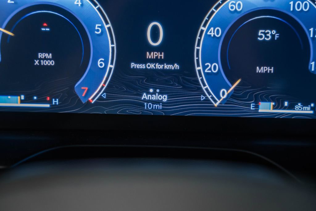 New 2025 Jeep Grand Cherokee Limited w/ Luxury Tech Group II image 42