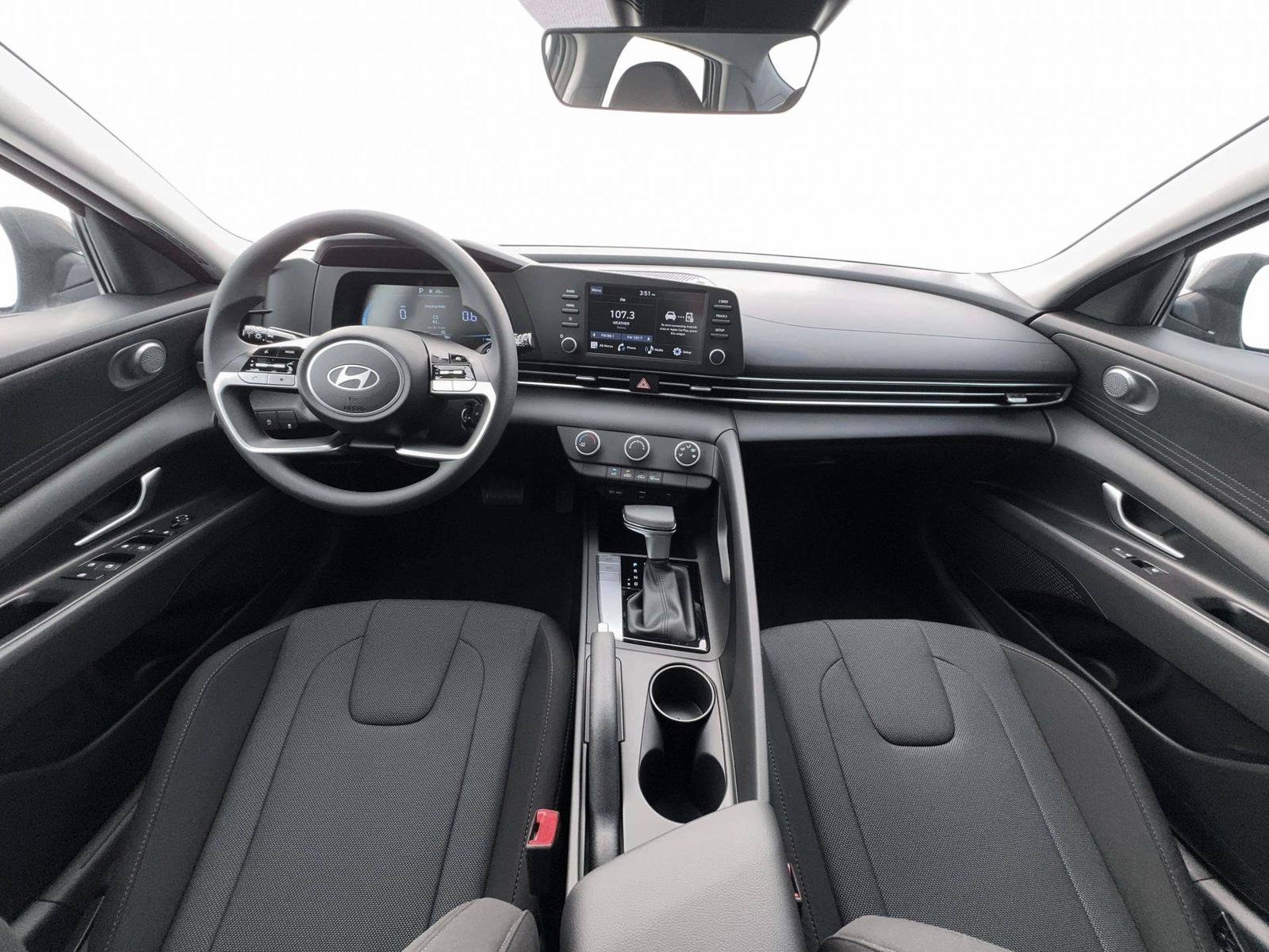 New 2026 Hyundai Elantra SE w/ Cargo Package FWD image 13