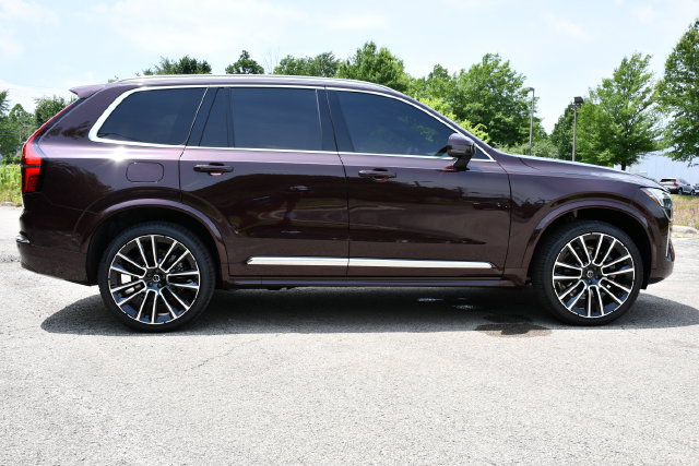 New 2026 Volvo XC90 B6 Plus w/ Protection Package Premier AWD/4WD image 8